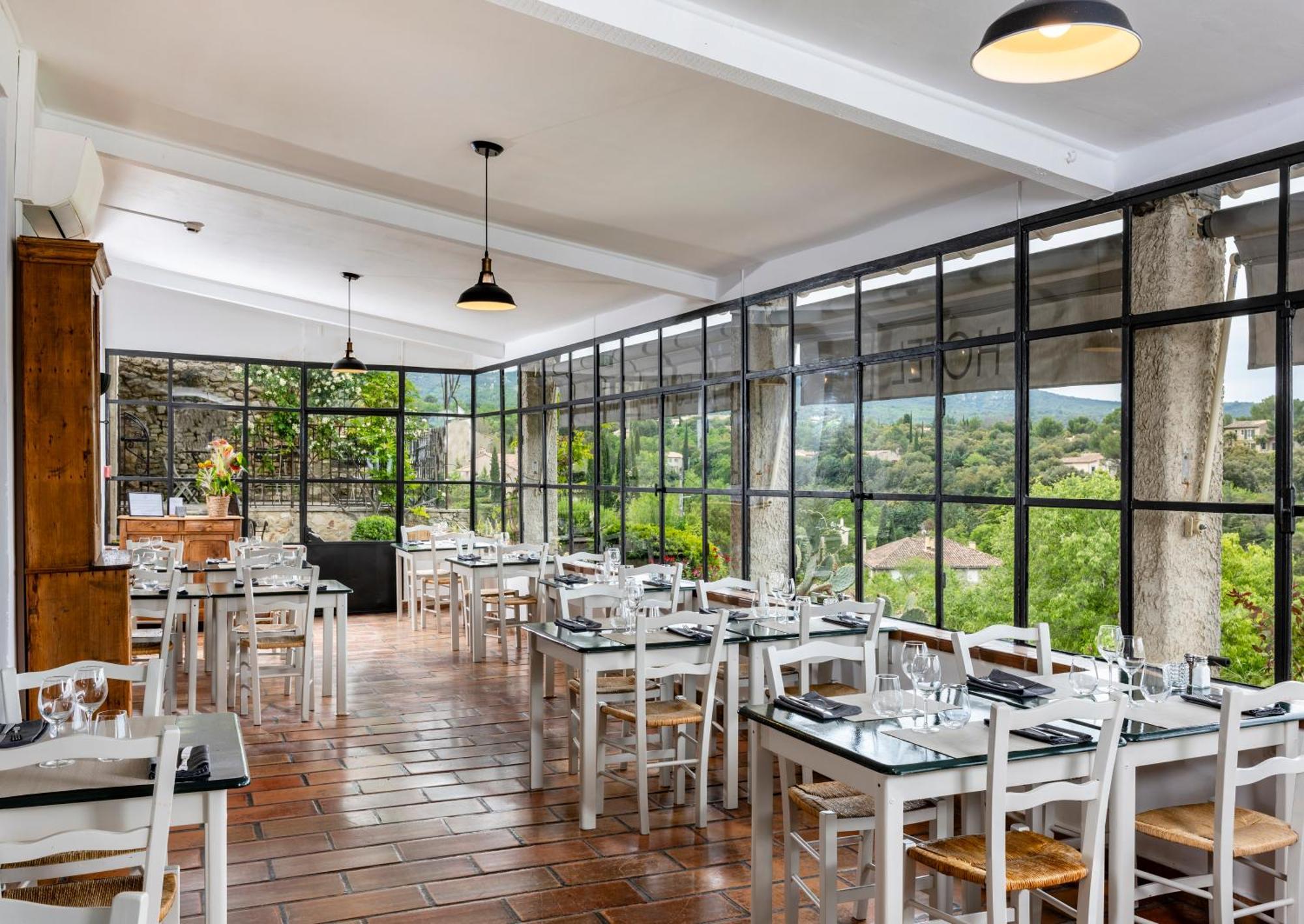 Hotel Restaurant Les Remparts ヴナスク エクステリア 写真